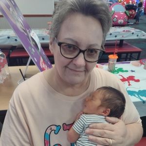 Meet your Posher, Regina